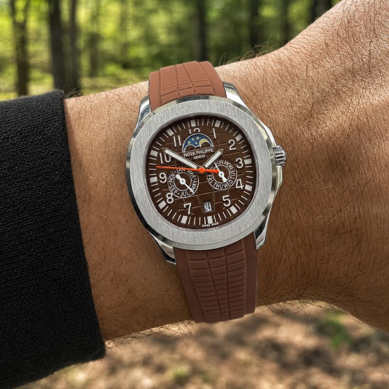 Patek™ Aquanaut Semiautomático + Estuche de Lujo