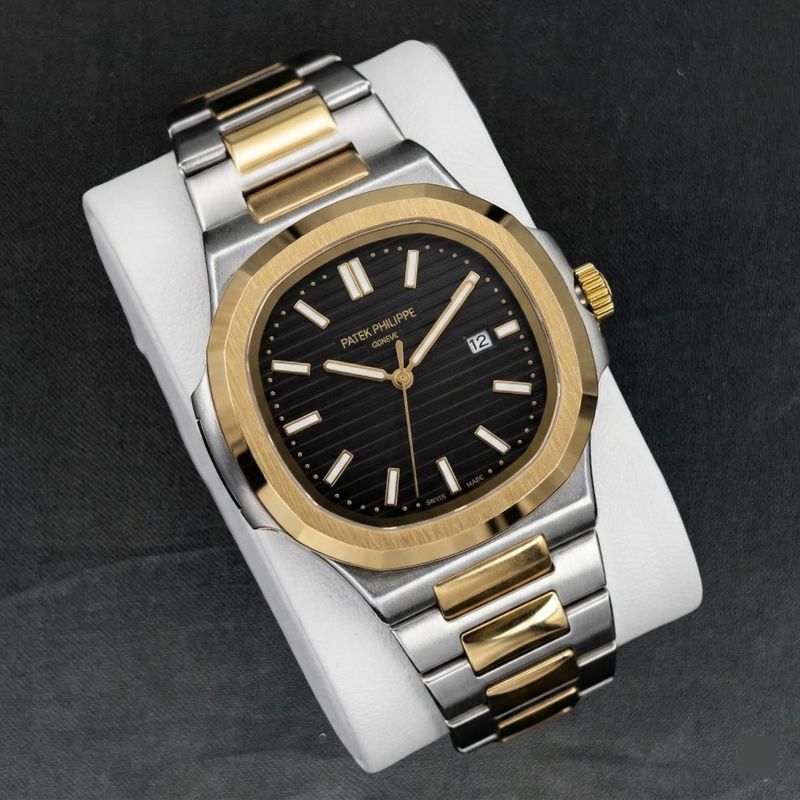 Patek Philippe Nautilus + Estuche de Lujo