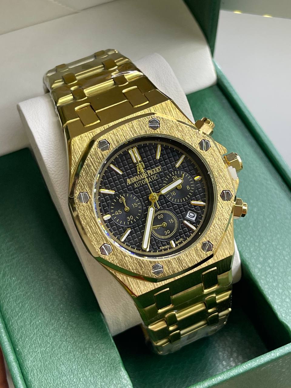 Audemars Piguet Royal Oak + Estuche de Lujo AP